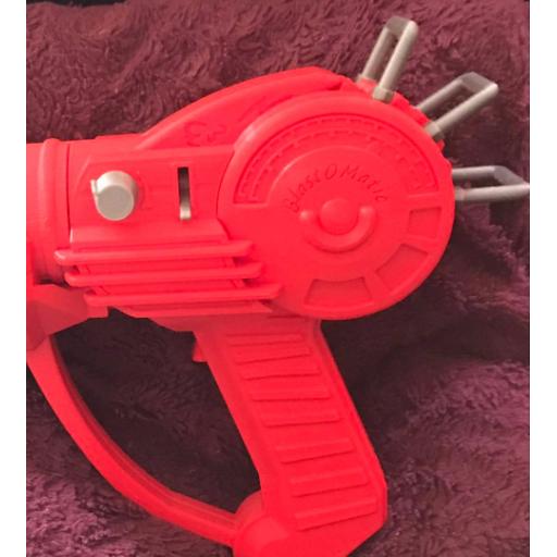 3D Printed 15" Zombie Ray gun mk1 revisited